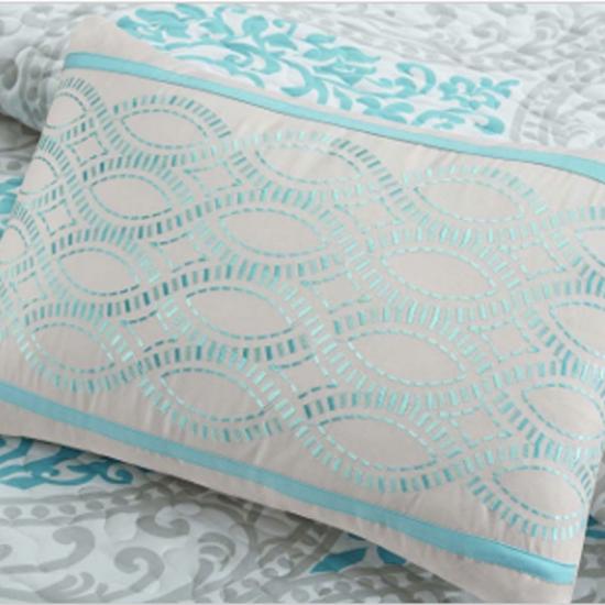 cxmicrotex wit blauw medaillon gewatteerde KUSSENSLOOP